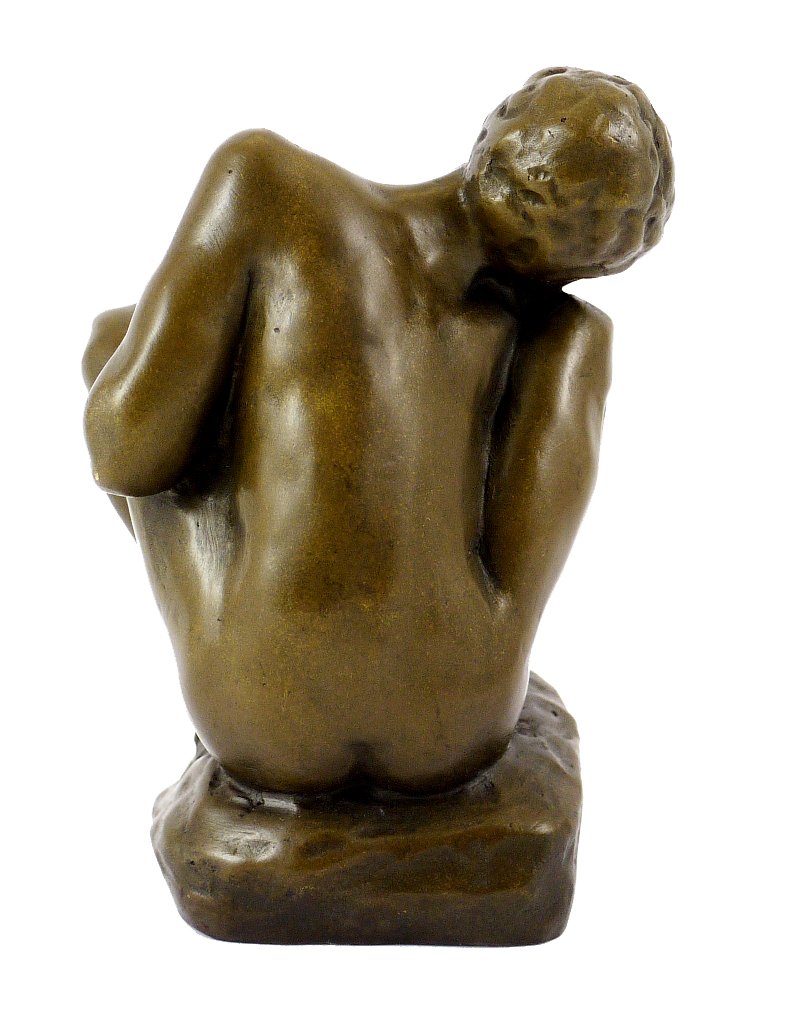 Kunst & Ambiente - Die Kauernde/La Femme accroupie - Auguste Rodin Skulptur - signiert - Bronzefigur - Plastik - Statue online kaufen - Wohndeko - Innen- und Außen