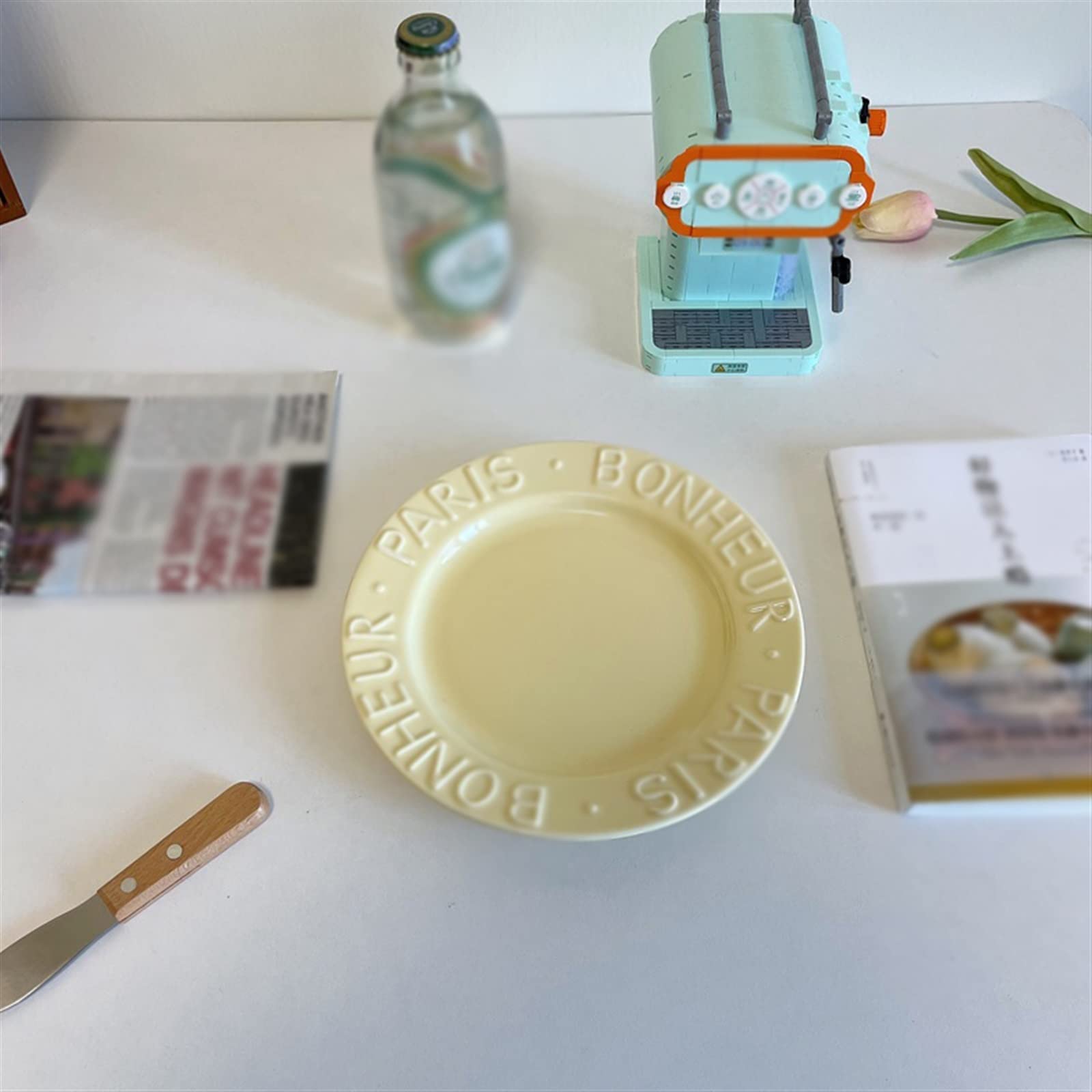głęboki talerz Talerz w kolorze kremowym Ceramiczny talerz obiadowy Tłoczony z literami Domowy deserowy śniadaniowy Prosty płaski Jednolity kolor Głęboki(Yellow)