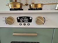 Review Image by Courtney Keeling Courtney Keeling