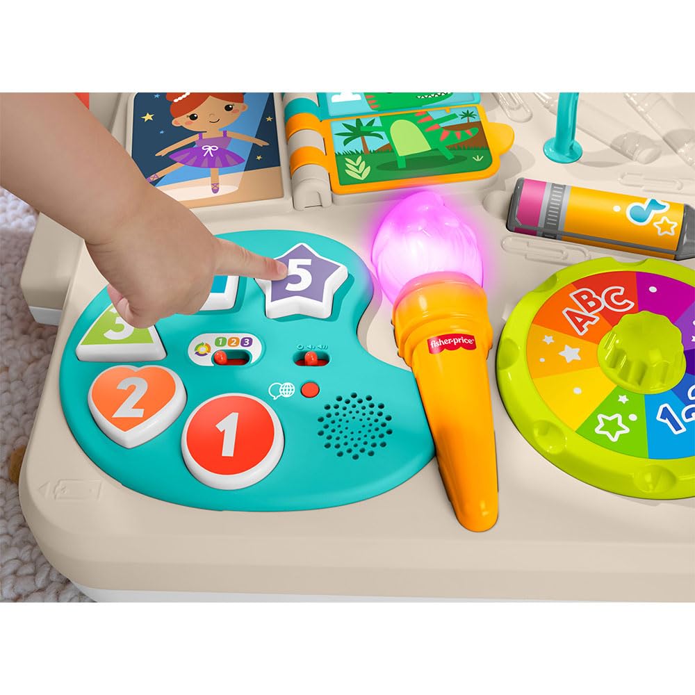 Fisher-Price Laugh & Learn Stół do ćwiczeń 4 w 1 i sztaluga artystyczna z muzyką edukacyjną dla chłopców i dziewcząt od 6 miesięcy, wersja wielojęzyczna, JGW89