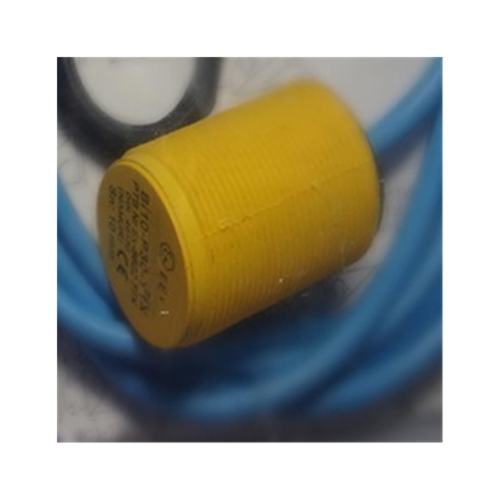 Capteur BI10-P30SR-VN4X2 anti interférence pour stopper les arrêts machines