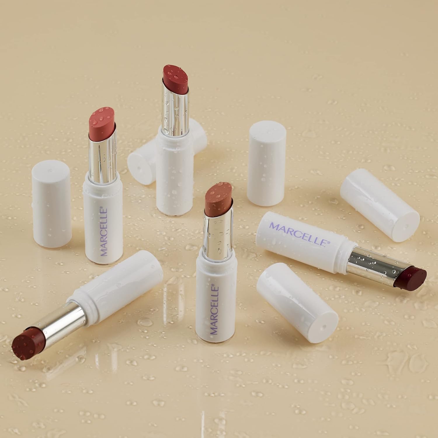 Marcelle Lip Loving Colour & Caring Oil-in-Stick