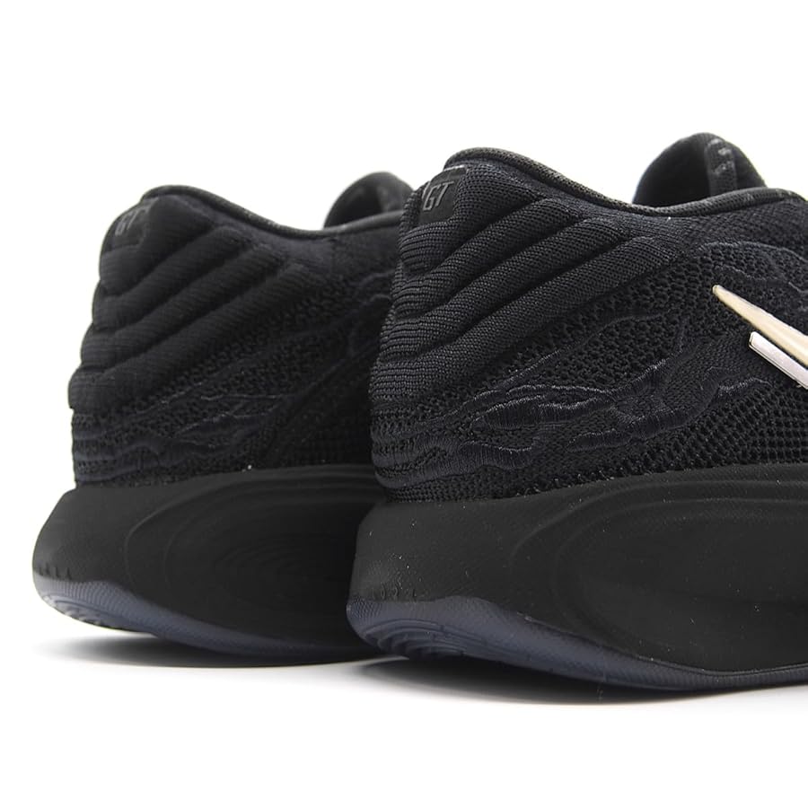 ナイキ G.T. ハッスル 3 EP　美品 ナイキ（NIKE）（メンズ）バスケットシューズ バッシュ G.T.