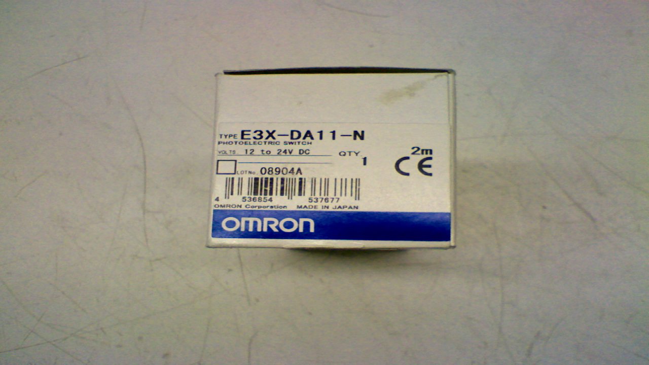 OMRON E3X-DA11-N SENSOR