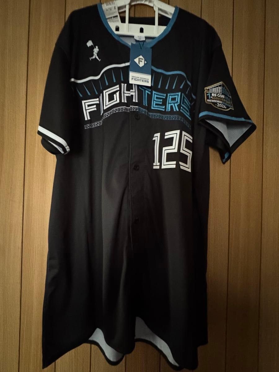 日ハム ファイターズ エスコン1周年 記念ユニフォーム 18 日ハム