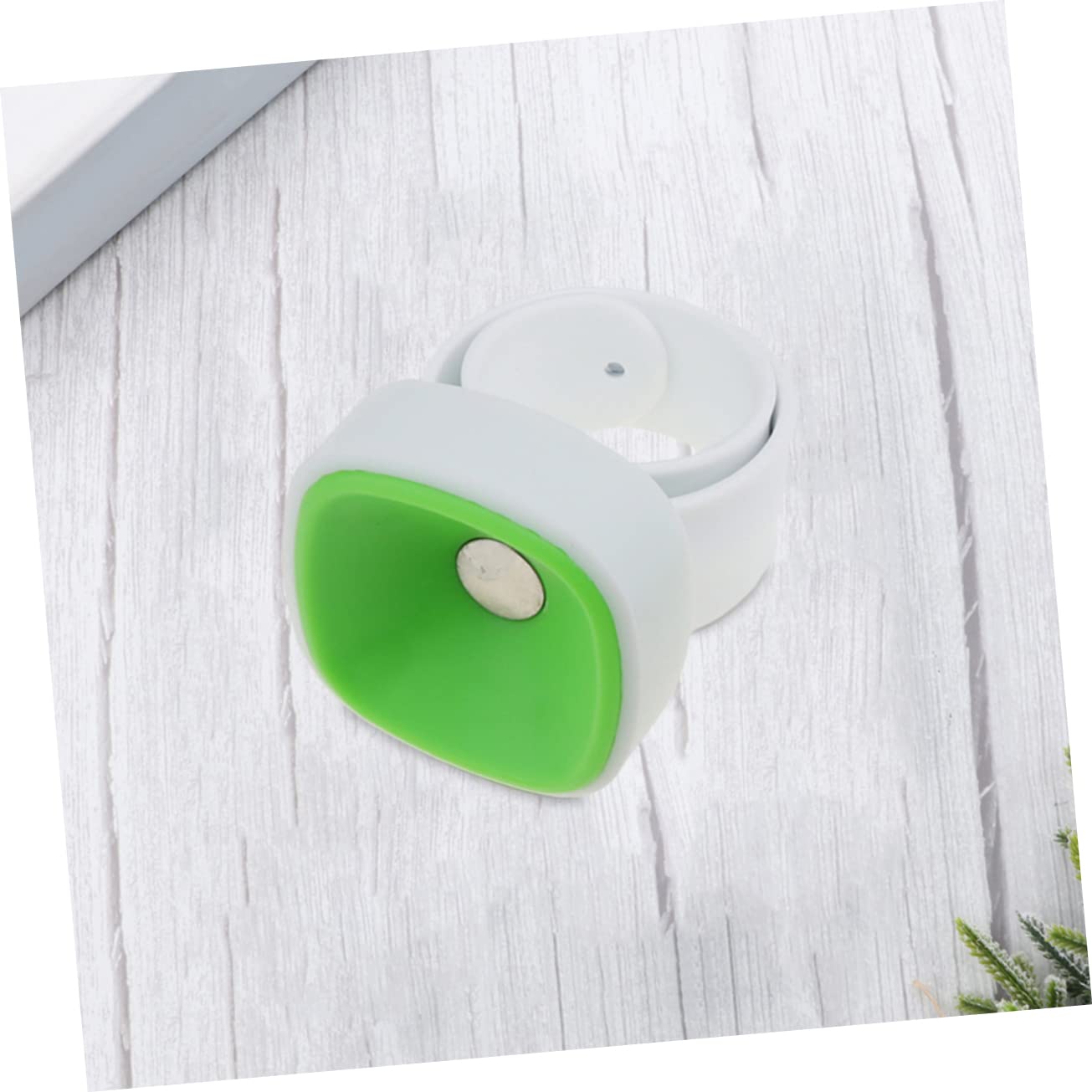 Artibetter 2 Sätze Handgelenk Magnetisches Nadelkissen Praktische Nadelbox Für Stickarbeiten Leichtes Und Komfortables Design Zufällige Farben Für Nähzubehör 3 Stück * 2