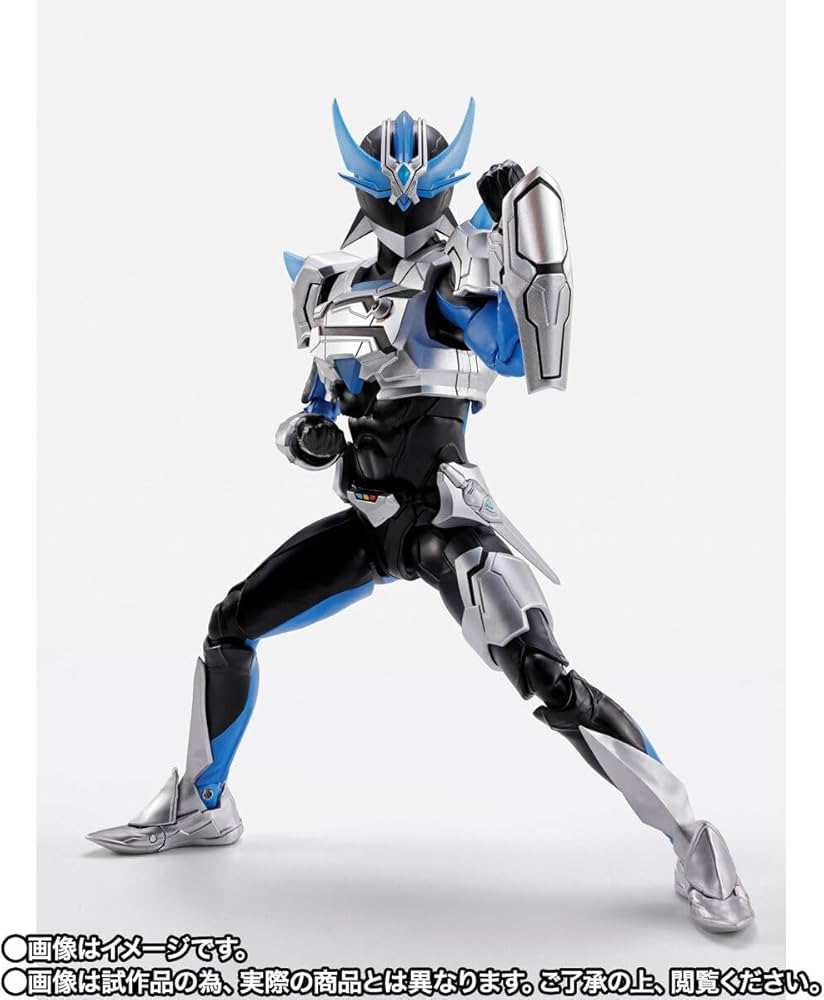 Amazon.co.jp: S.H.Figuarts（真骨彫製法）ウイングマン ガーダー