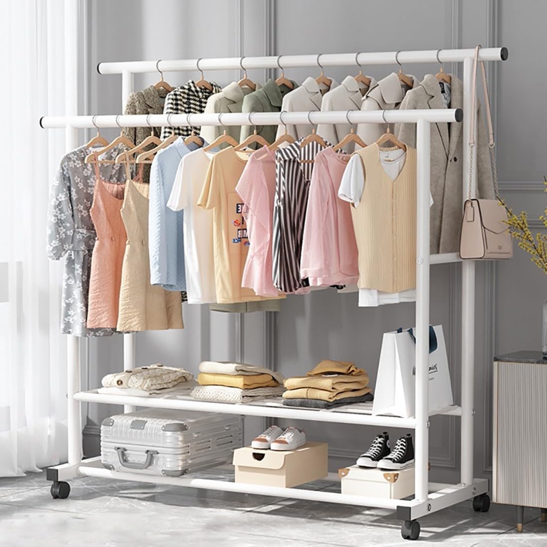 Portant à vêtements robuste pour organiser la chambre à coucher et le couloir