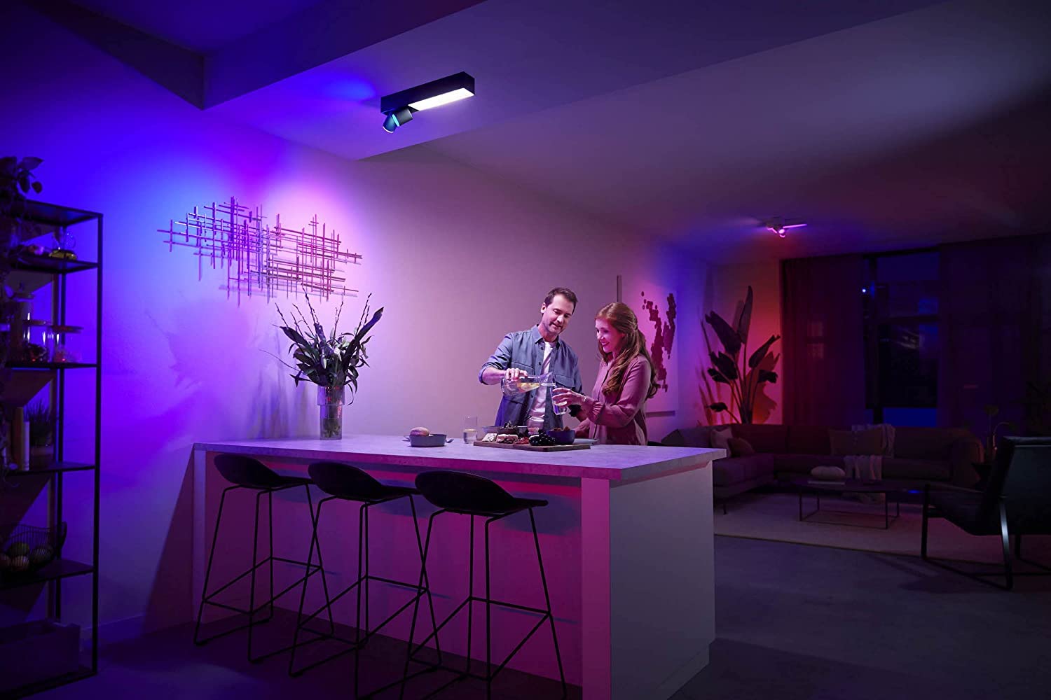 Philips Hue White & Color Ambiance LED 2er Spotleuchte Centris, schwarz, dimmbar, 16 Mio. Farben, App-steuerbar, Alexa-kompatibel