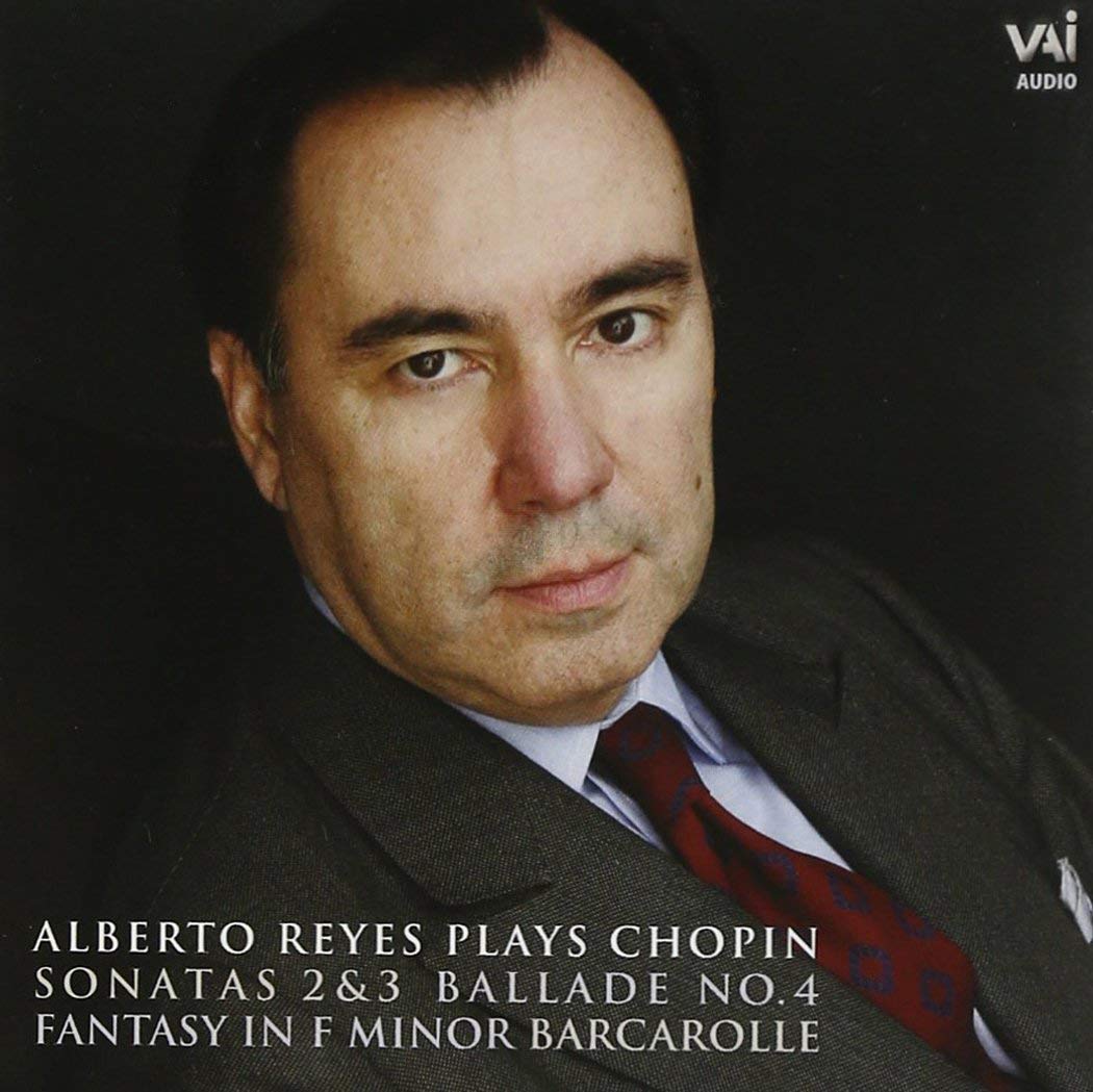 Alberto Reyes Plays Chopin