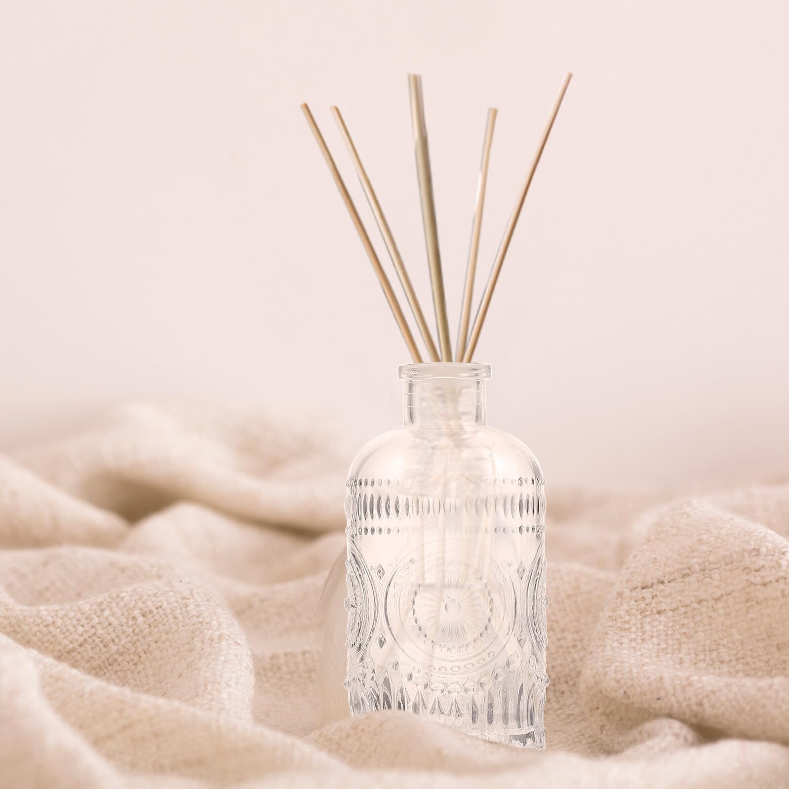 VICASKY 2 Pezzi Bottiglie Diffusore Aroma in Vetro con Incisione retrò Contenitori Ricaricabili per Profumo Stanze Decorazione Elegante per Soggiorno e Bagno