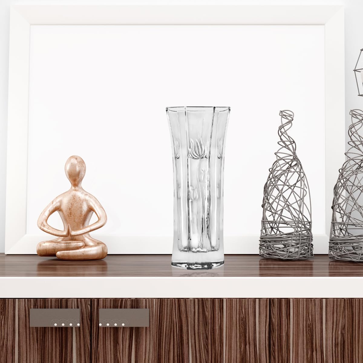 CS Crystal Vase 12-inch high, Tulip Design, for Flowers & Decor. Lovely Nice Shiny Piece. Perfect as a Gift, Suitable for All Occasions. - Image 5