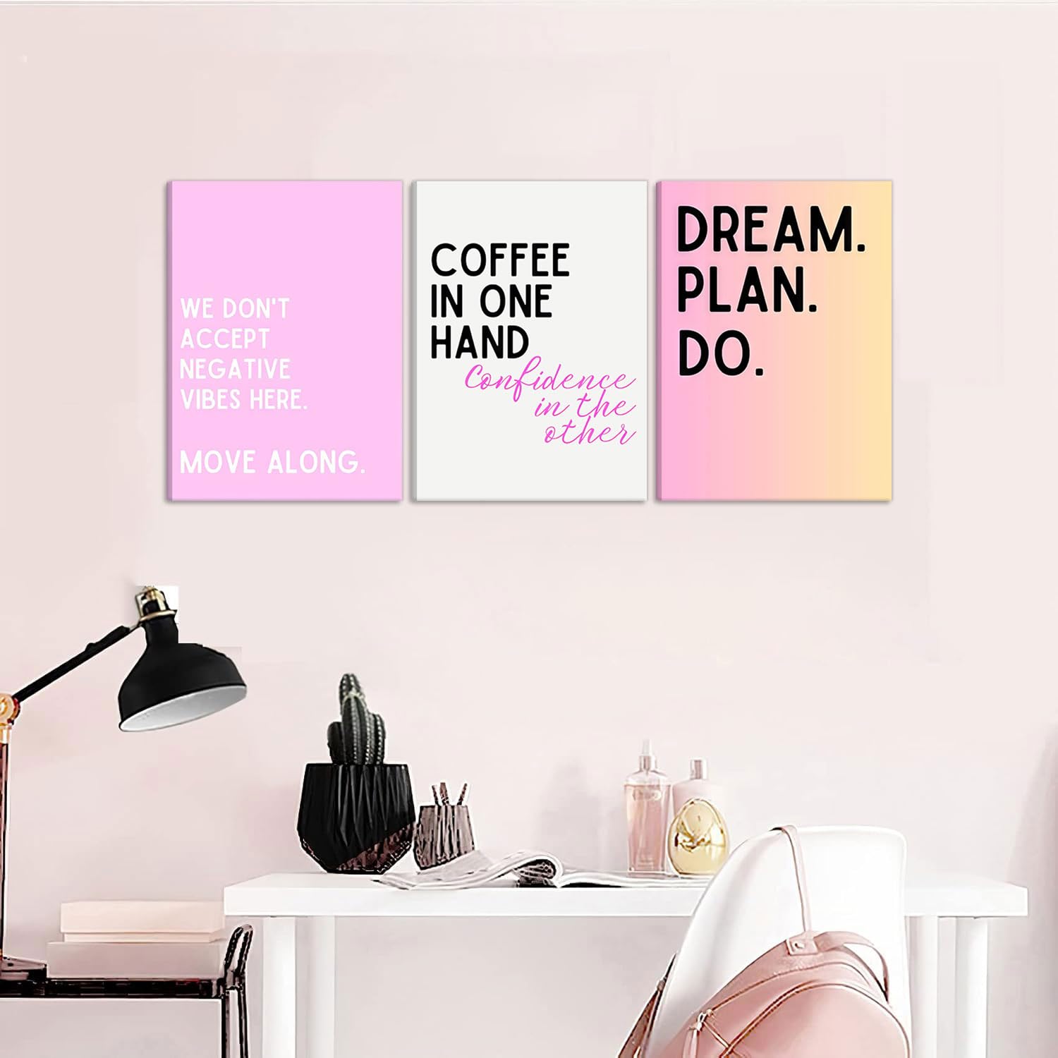 3 lienzos motivacionales femeninos rosados para pared, arte inspirador para la oficina, decoración de pared, imágenes con texto en inglés "We Don't Accept Negative Vibes Here Move Along", pósteres
