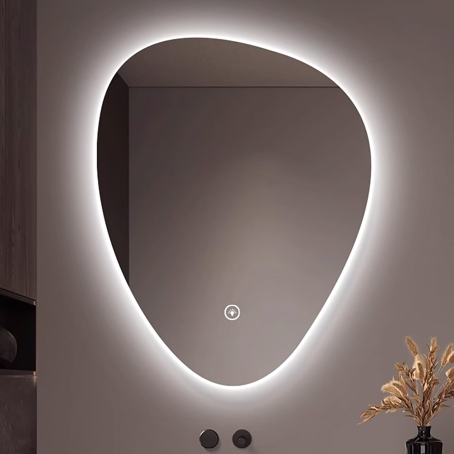 Miroir anti-buée salle de bain asymétrique pour en finir avec la vapeur