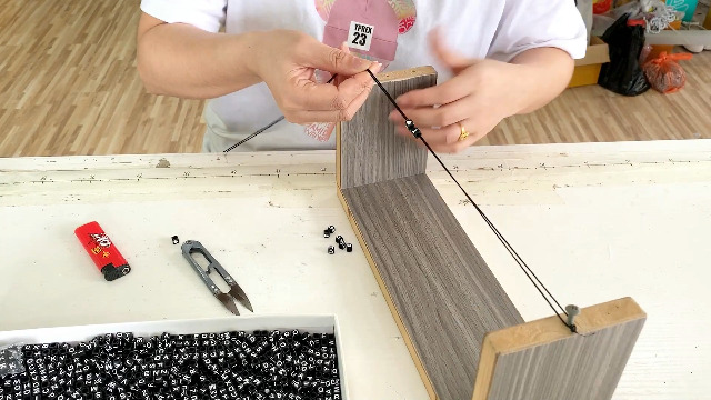 Matching-Couple-Bracelets-Letter-Initial-Bracelet-for-Men-Women-Cute-Anniversary-Couple-Gifts-Long-Distance-Valentines-Day-Gift-for-Boyfriend-Girlfriend-Wife-Husband-R