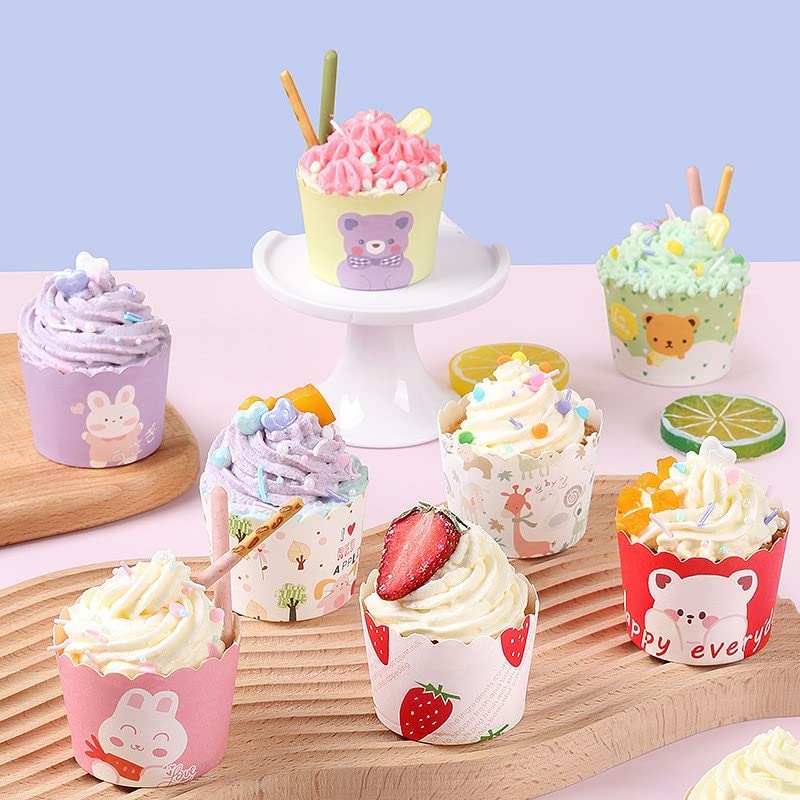Amazon｜50 個カップケーキ紙コップクリスマスカップケーキラッパー