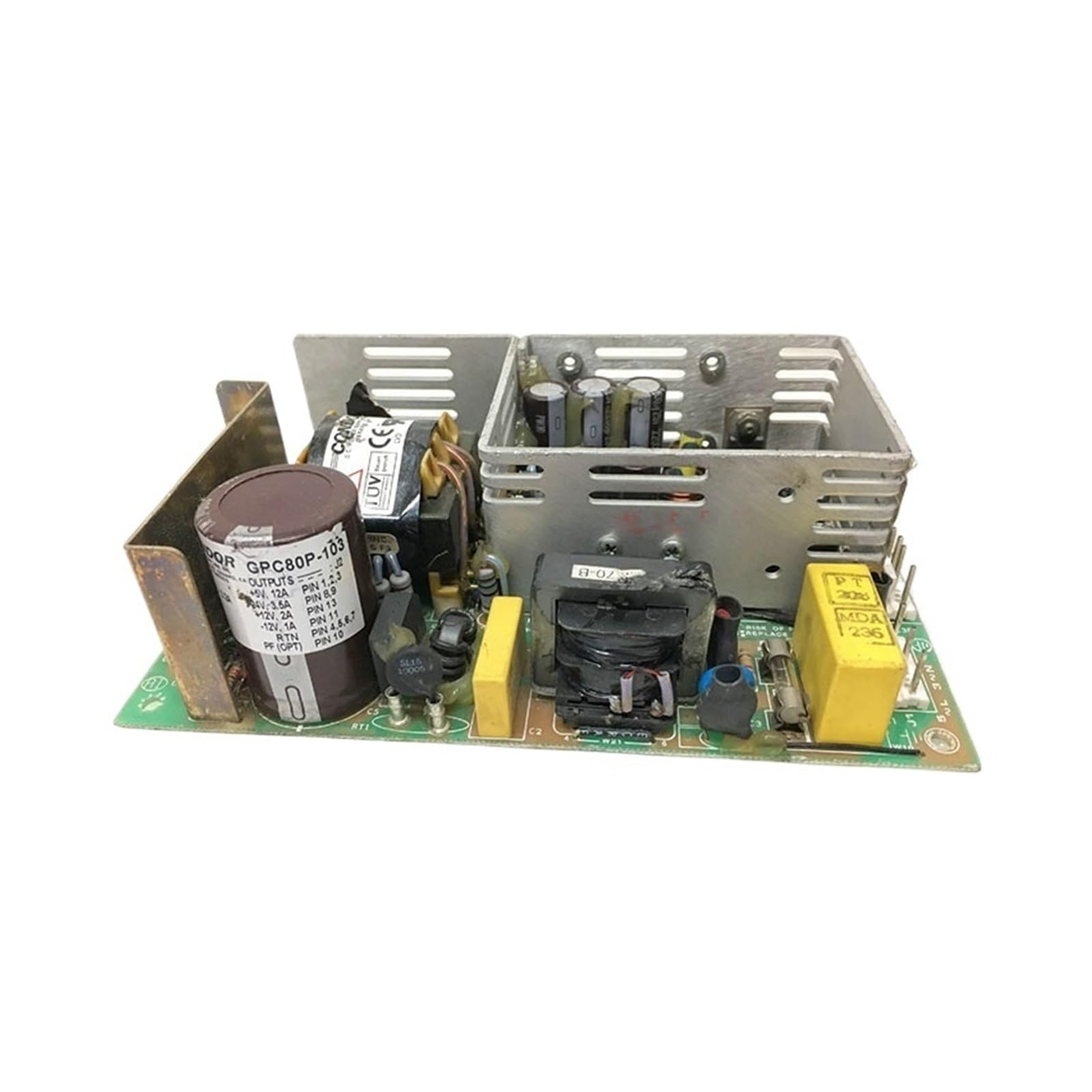 Alimentation GPC80P-103 avec quatre sorties de tension stabilisées