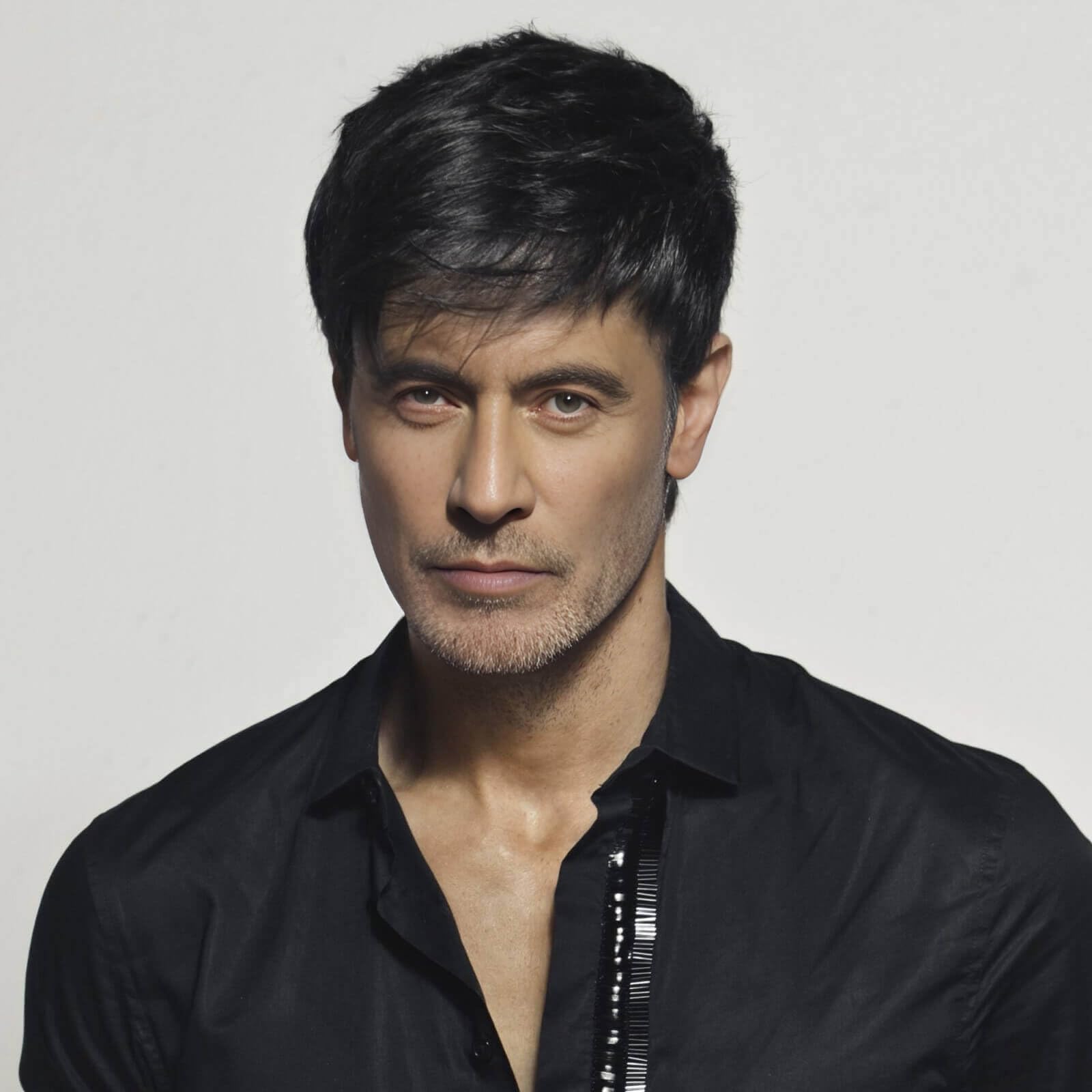 MIMAN Men's Short Black Human Hair Wigs Mens Layered Straight Natural Hair Wig Mens Wig Short Hair Replacement Wigs for Male Daily Wear