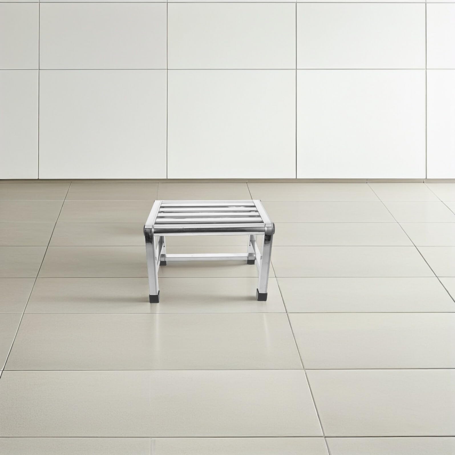 BETOOKY Taburete de Baño Compacto de Acero Inoxidable Grueso, Banco bajo 28.5x20.1x26 Cm para Ducha, Asiento Seguro Adultos en Cocina, Baño y Uso Doméstico