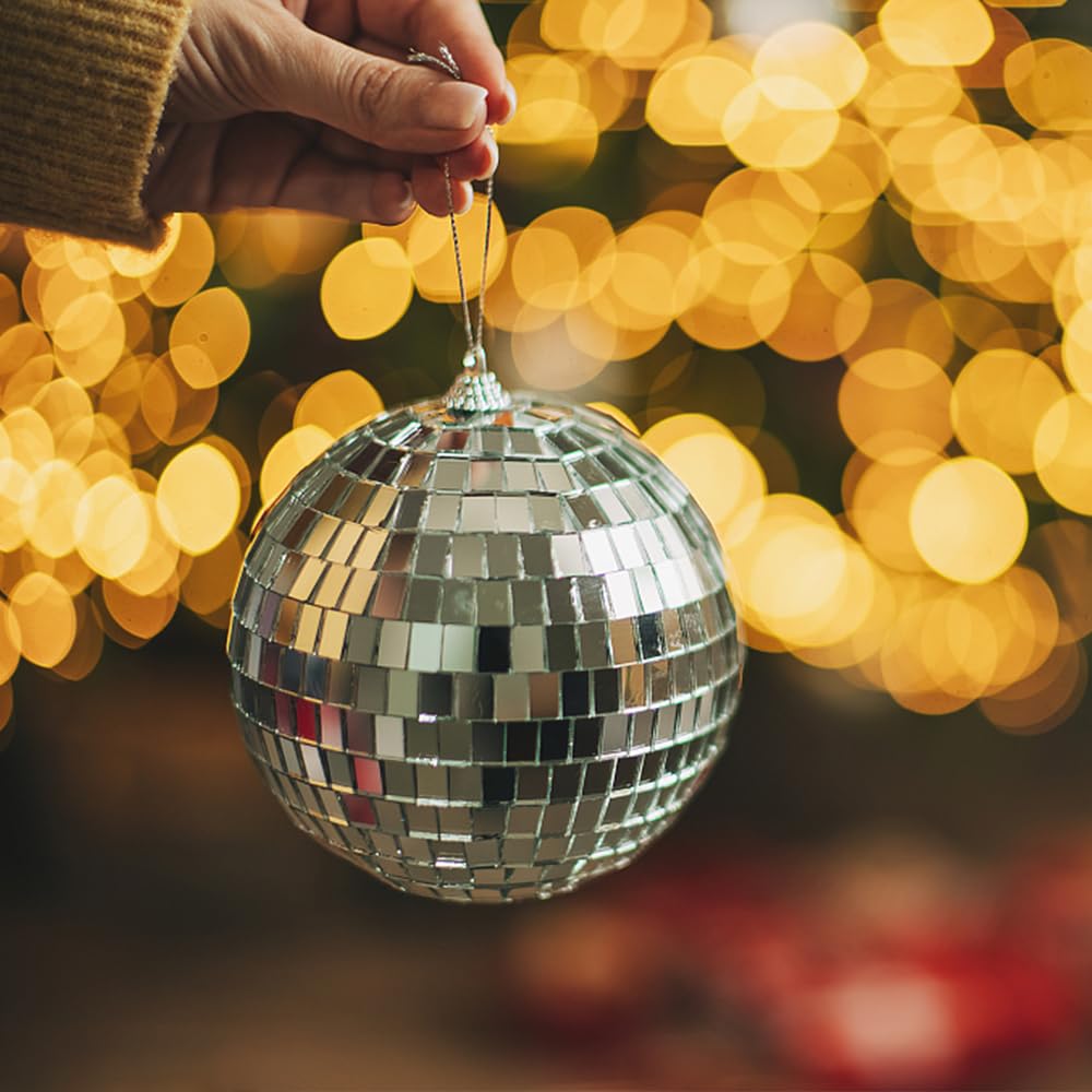 DURANTEY Spiegelballen 15 cm discobal party hangende bal zilver glitter bal decoraties lichtgewicht hangende bal voor feest bruiloft thuisscène verjaardagsfeestje decoratie lichteffect, 15,2 cm DURANTEY Spiegelballen 15 cm discobal party hangende bal zilver glitter bal decoraties lichtgewicht hangende bal voor feest bruiloft thuisscène verjaardagsfeestje decoratie lichteffect, 15,2 cm