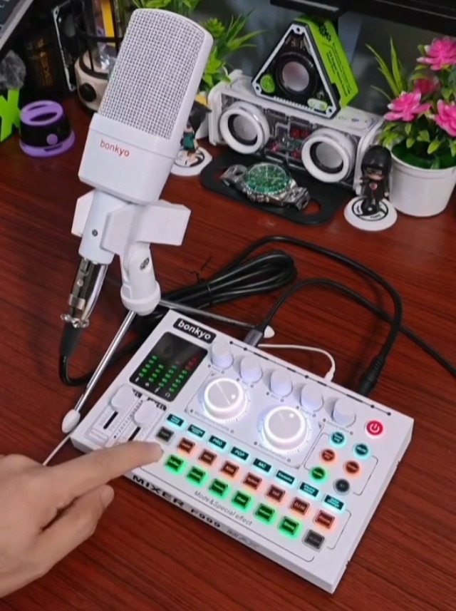 Amazon.com: F999MAX Live Sound Card, RGB Lighting Effects