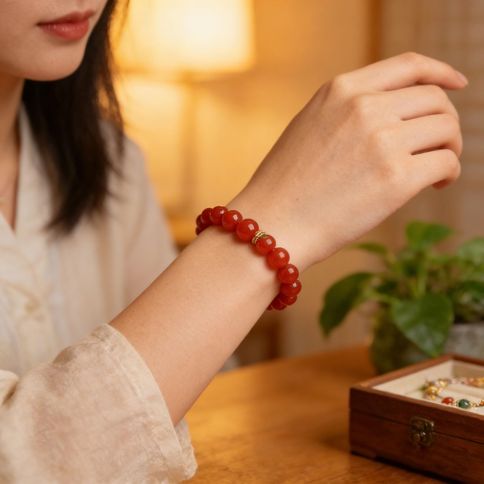 Bracciale in Agata Naturale Nanhong - Gioielli con Perline di Pietre preziose Rosse autentiche per vitalità e Sicurezza, Regalo in Cristallo Elastico per Donne e Uomini,7MM
