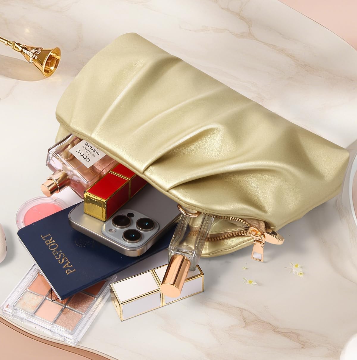 lovyoCoCo Clutch Purse for Women Soft Pleated PU Wedding Clutch, Elegant Evening Bag for Galas, Proms,Cocktail Parties
