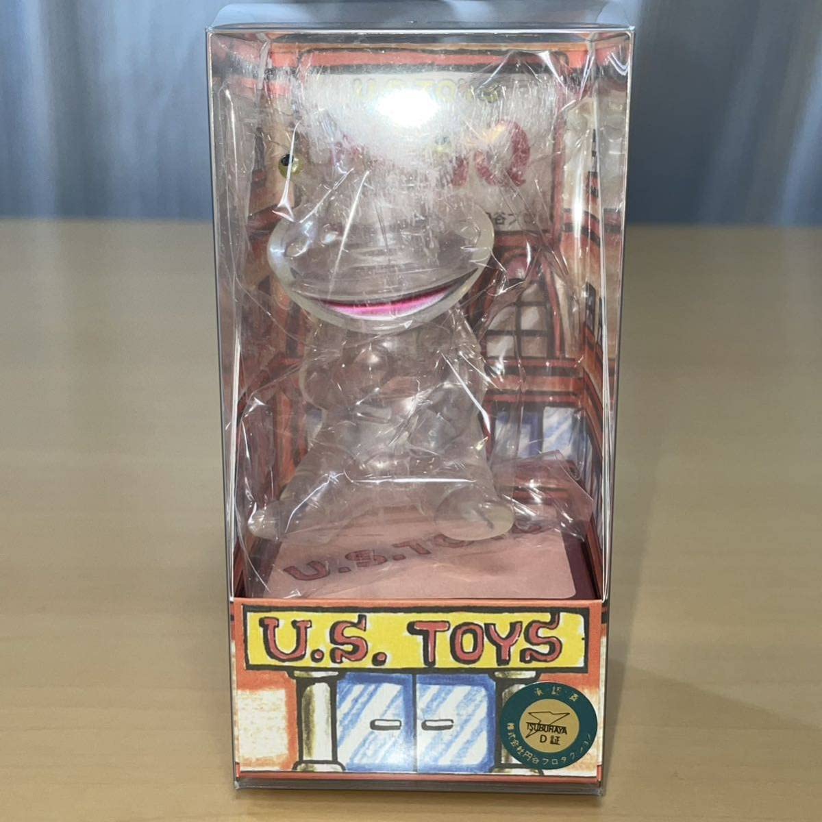 10体限定　U.S. TOYS お座りカネゴンゴールド　フィギュア　ビル箱 10体限定 U.S. TOYS お座りカネゴンゴールド フィギュア ビル箱