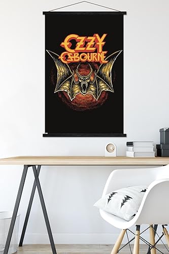 Miniatura 5 de Trends International Ozzy Osbourne - Póster de pared con logotipo de murciélago, 22.37 x 34.00 pulgadas, paquete de impresión premium y colgador