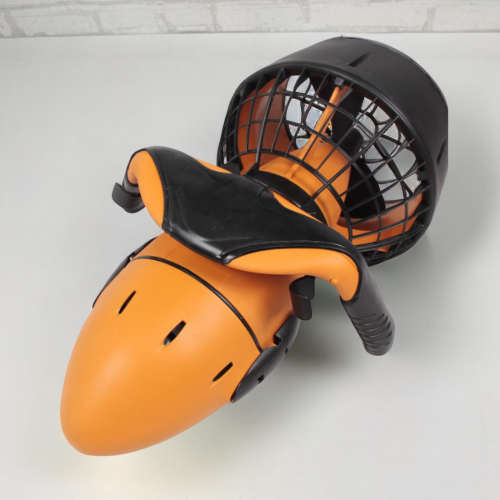 Seascooter submarino para buceadores recreativos y esnórquel, potencia de 300 W, fácil de usar, divertida exploración submarina