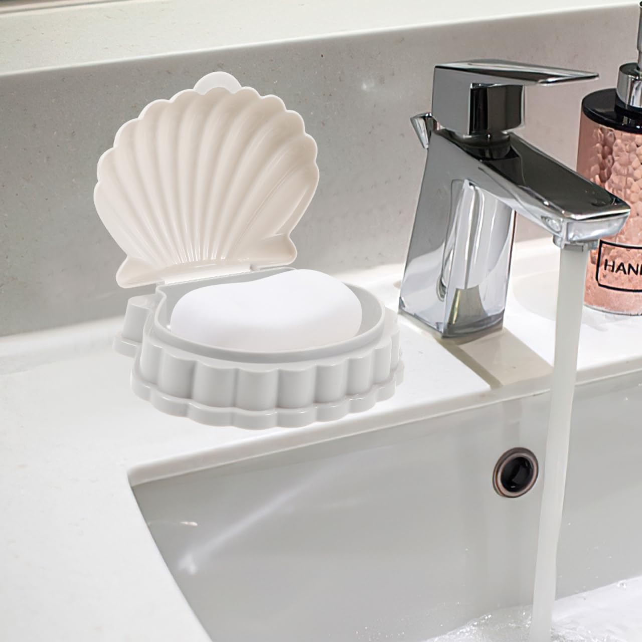 PRETYZOOM Sea Shell Soap Dish 2 Pack Plastic Soap Tray with Hollow Drainage Bar Holder for Bathroom Sink Keys Earrings Necklace Home Storage image 4