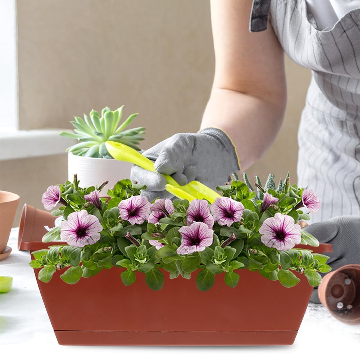 4pcs Rectangular Planter Boxes with Trays for Vegetable and Flower Gardening, Large Plastic Window Box Pots 43X19X15.2Cm Brick Red for Balcony and Outdoor Use