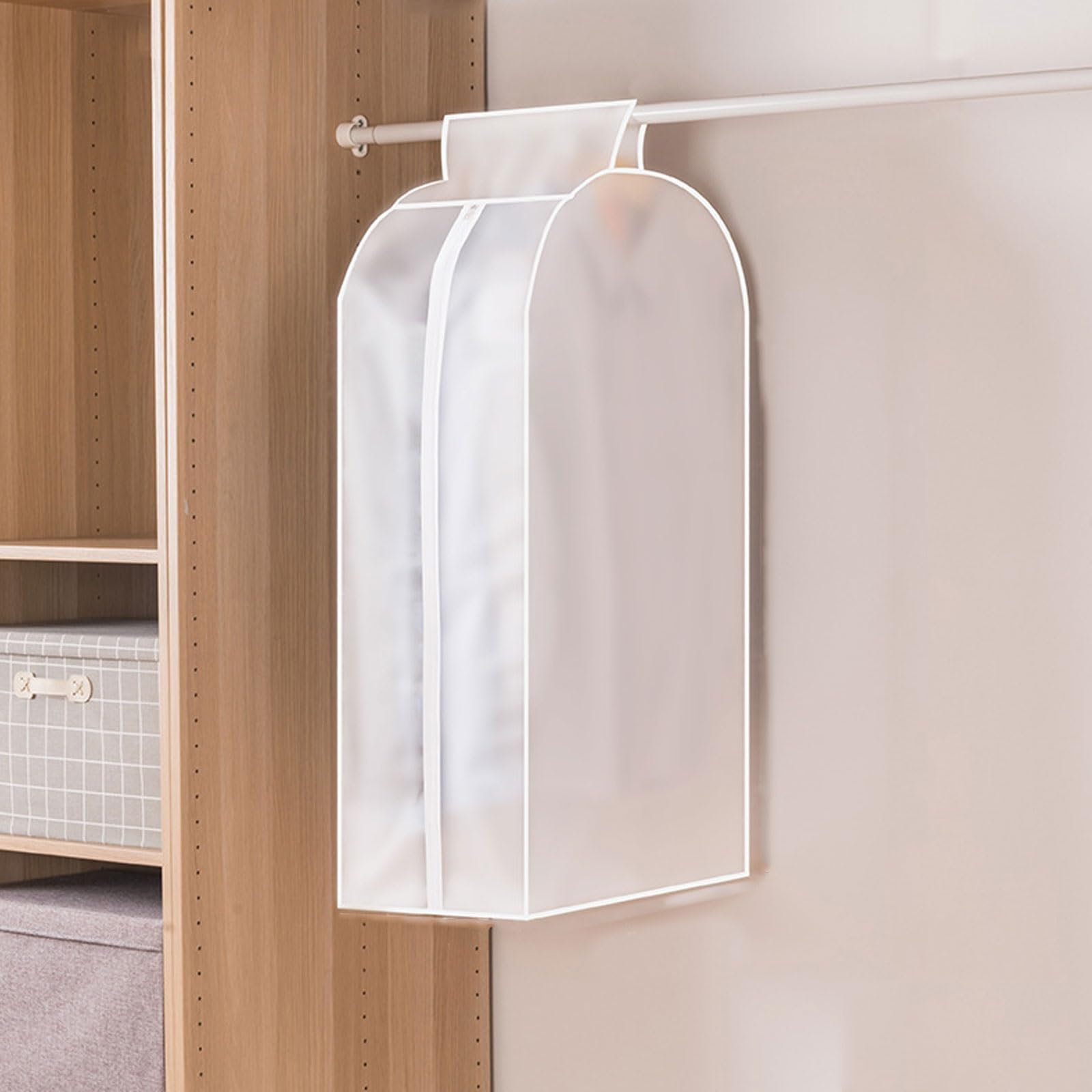 OWOHYG Clear Garment Rack Cover For Hanging Clothes,Breathable And Moisture-Proof,Dust-Proof And Wrinkle-Proof,Thickened Capacity,Suitable For Floor Hangers And Wardrobes.90*A