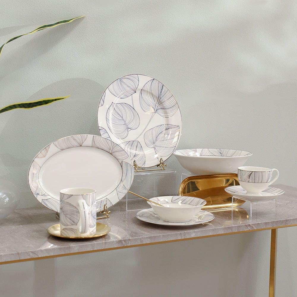 Danube Home Larson 32-Piece New Bone China Dinner Set -Serve 6 Gold