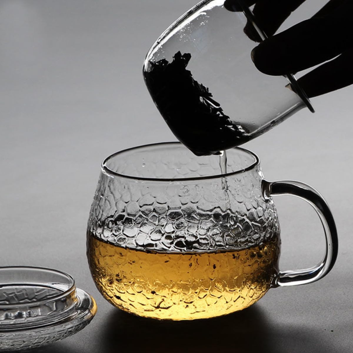 TOYANDONA Taza de Té Gruesa de Vidrio con Diseño Martillado Set de 3 Piezas con Infusor y Tapa Taza con Asa para Oficina y Hogar Filtro para Té Suelto Multiusos 350 Ml
