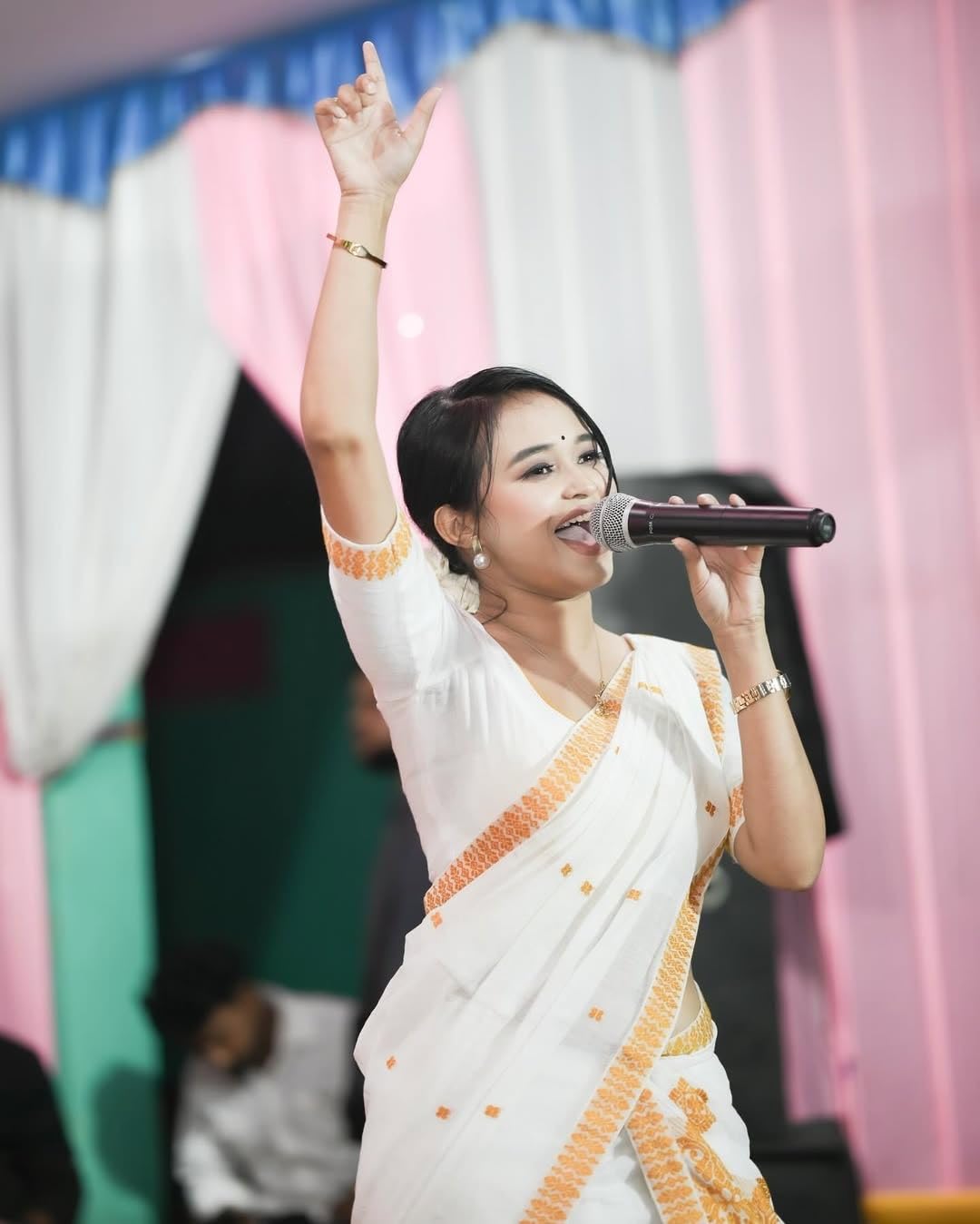VM Selling Hub New Assamese mekhala chador 3