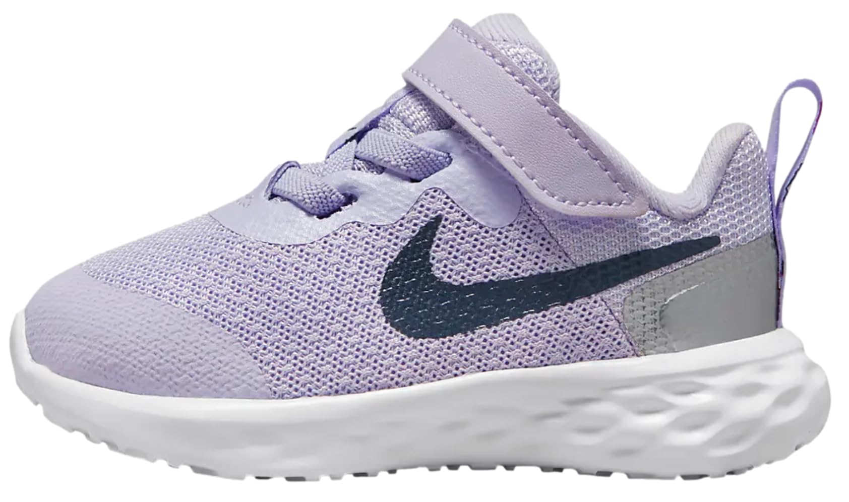 nike revolution lilac