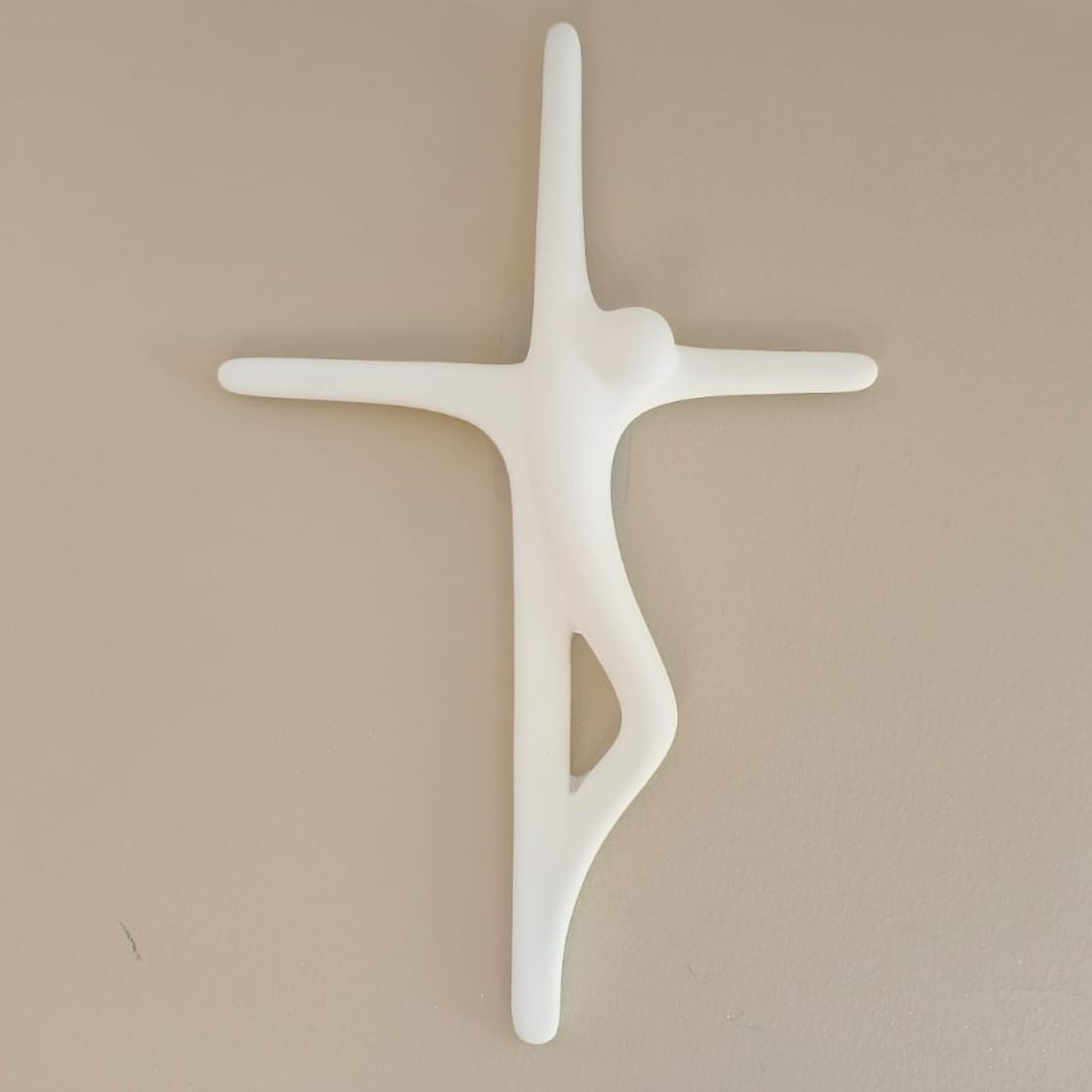 MGKolbe Crocifisso da Parete Moderno Grande in Gesso Ceramico, Stilizzato, misura 37 x 25 x 3 cm (Bianco)
