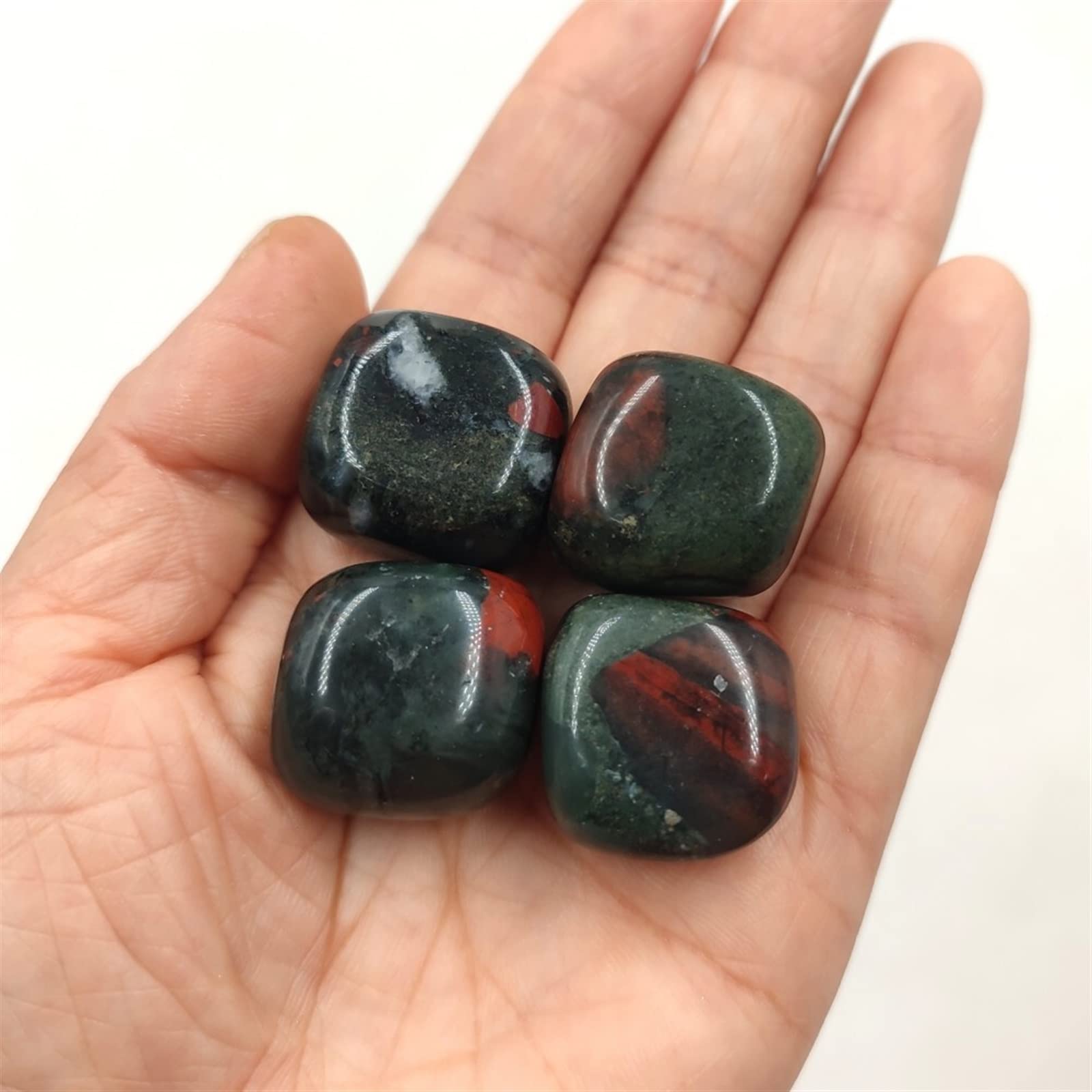 Haussammlung 100 g lose natürliche Blutsteine, quadratische Trommelsteine, polierte Kristalle, Edelsteine, Mineralien, Heimdekoration, Geschenk(Color:Kiwi Jasper)