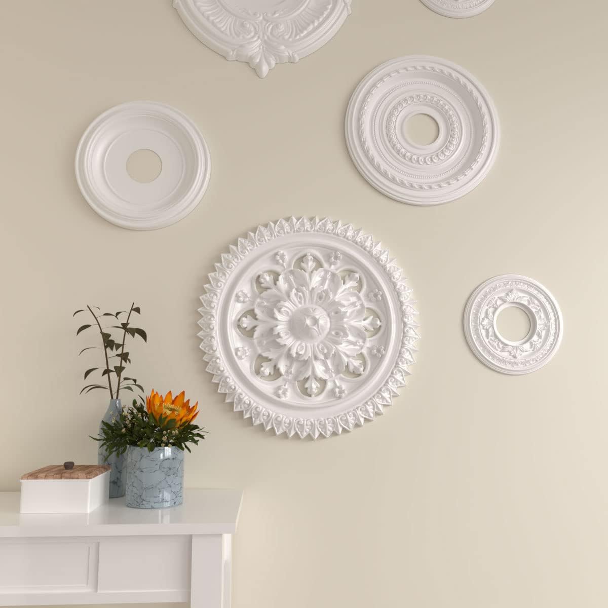 Ekena Millwork CM21YO 21 5/8-Inch OD x 1 7/8-Inch ID x 2 1/2-Inch York Ceiling Medallion