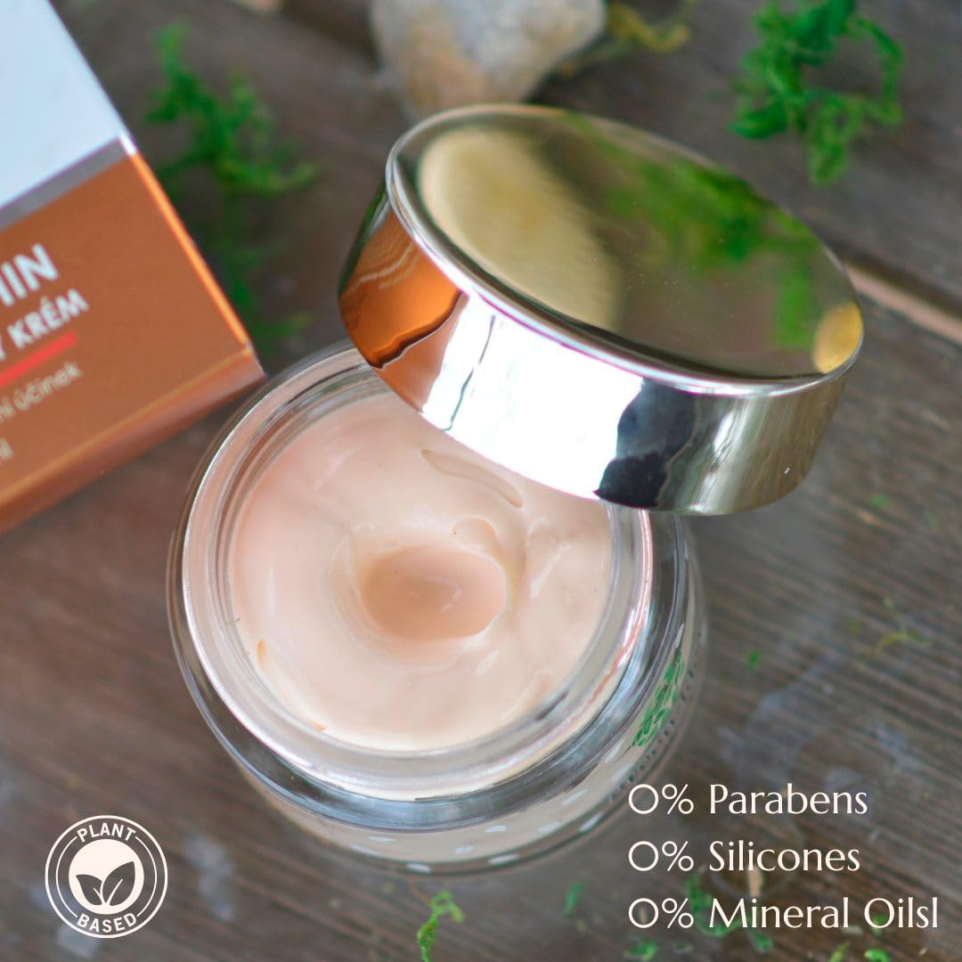 Green idea - Astaxantina Crema Viso 50 ML - Crema anti-invecchiamento - Crema antiossidante - combatte i radicali liberi - con olio di rosa canina, burro di karitè, pantenolo, olio d'oliva