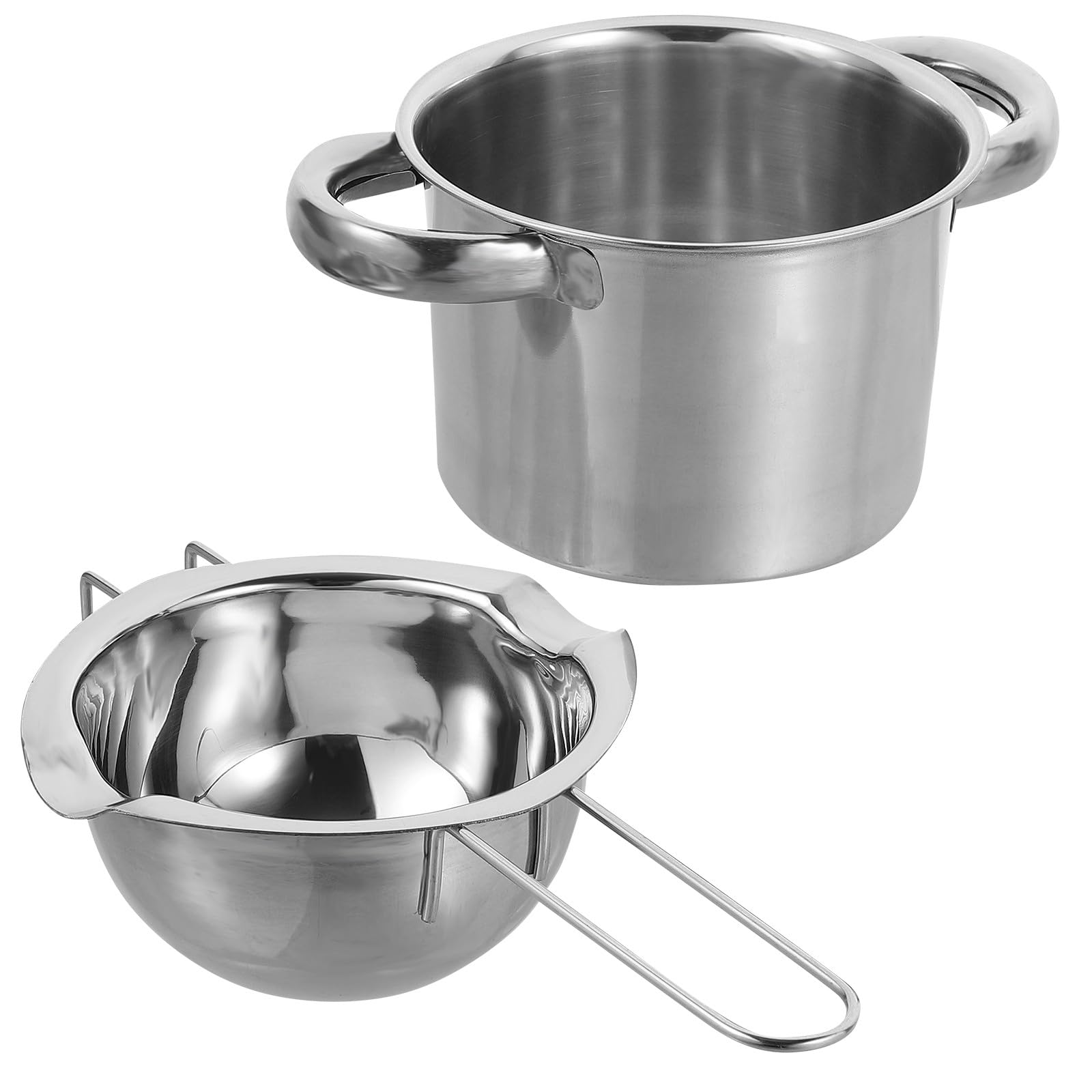 Chocolat au bain-marie dans un bol en acier de 14 cm pour la cuisson douce du beurre et du fromage