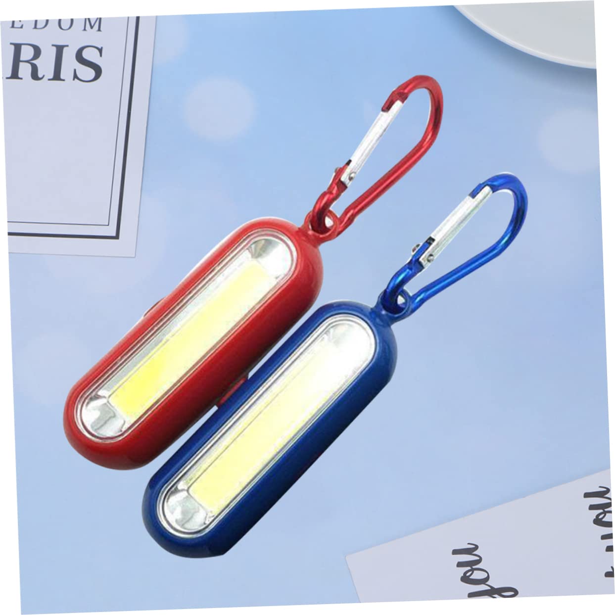 DOITOOL 4pezzi Lampada Portatile Led Con Portachiavi Torcia Da Campeggio Per Emergenza Illuminazione Per Uso Esterno Senza Batteria Rosso e Blu Accessorio Pratico Per Escursioni e