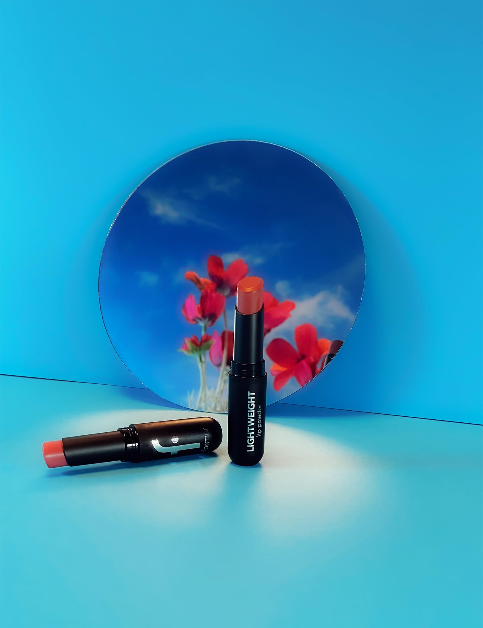 Lightweight Lip Powder Yüksek Pigmentli & Mat Bitişli Ultra Hafif Ruj