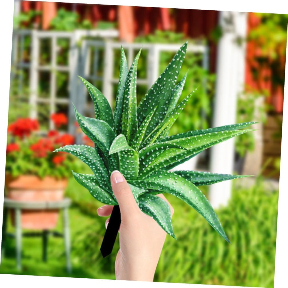 Amosfun 2pcs Faux Aloe Plant Stakes Real Touch Succulents for Wedding Party Garden Decoration or DIY Potted Decoration 8.5 x 10 Inch