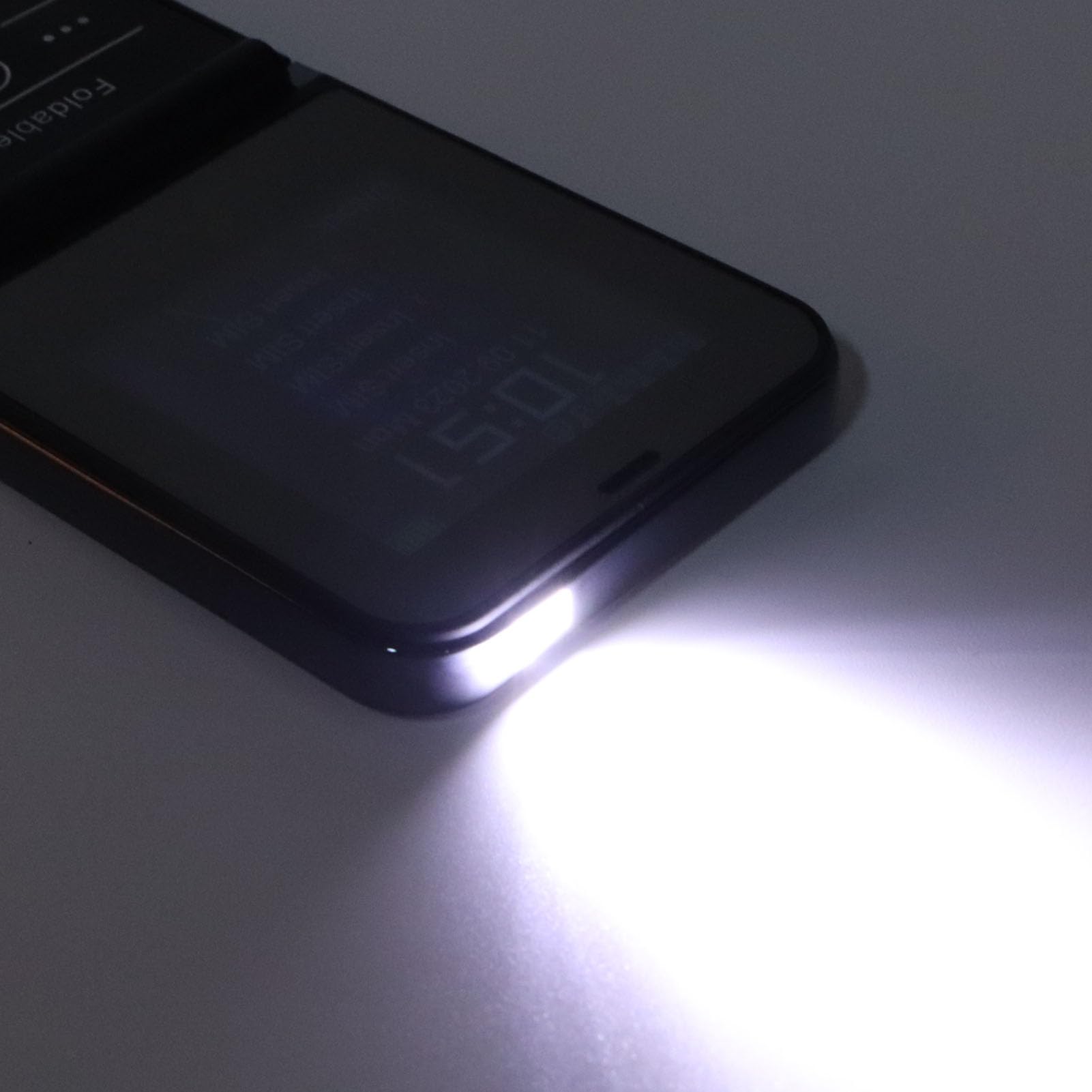 Telefono Cellulare a Conchiglia 2G, Telefono Cellulare a Conchiglia da 2,6 Pollici per Anziani, Tasti Grandi, Cifre Grandi, Suono Forte, Telefono per Anziani con Torcia a LED,