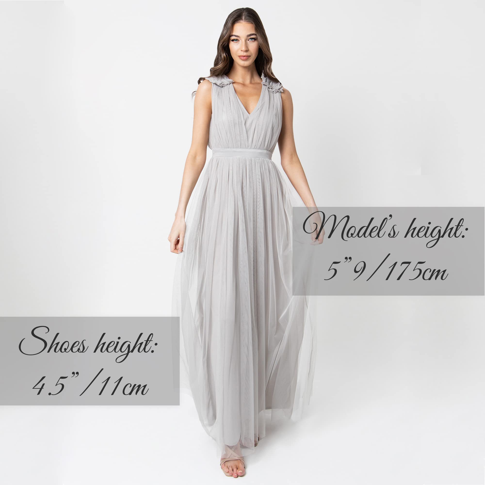Maya Deluxe Frosted Pink Maxi Dress with Ruffle Shoulder Detail Vestito per Damigella donore Donna