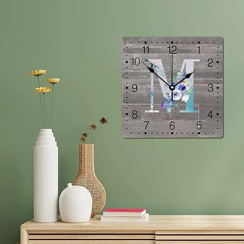 Miniatura 6 de Reloj de pared con monograma inicial M cuadrado de PVC, alfabeto, floral, azul, con apellido, 10 pulgadas, funciona con pilas, divertidos relojes