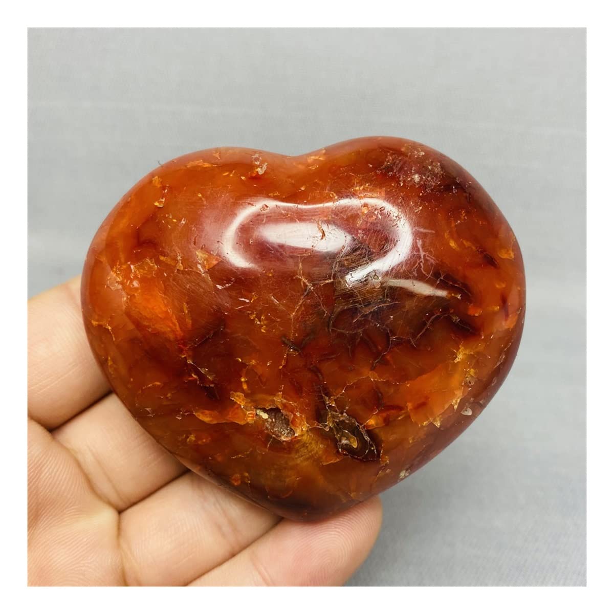 Geoda en forma de corazón de cristal rojo natural de 185g pulida a mano para el hogar
