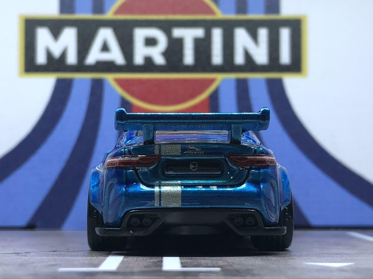 Amazon.co.jp: ホットウィール ワイドスピード ジャガー XE SV